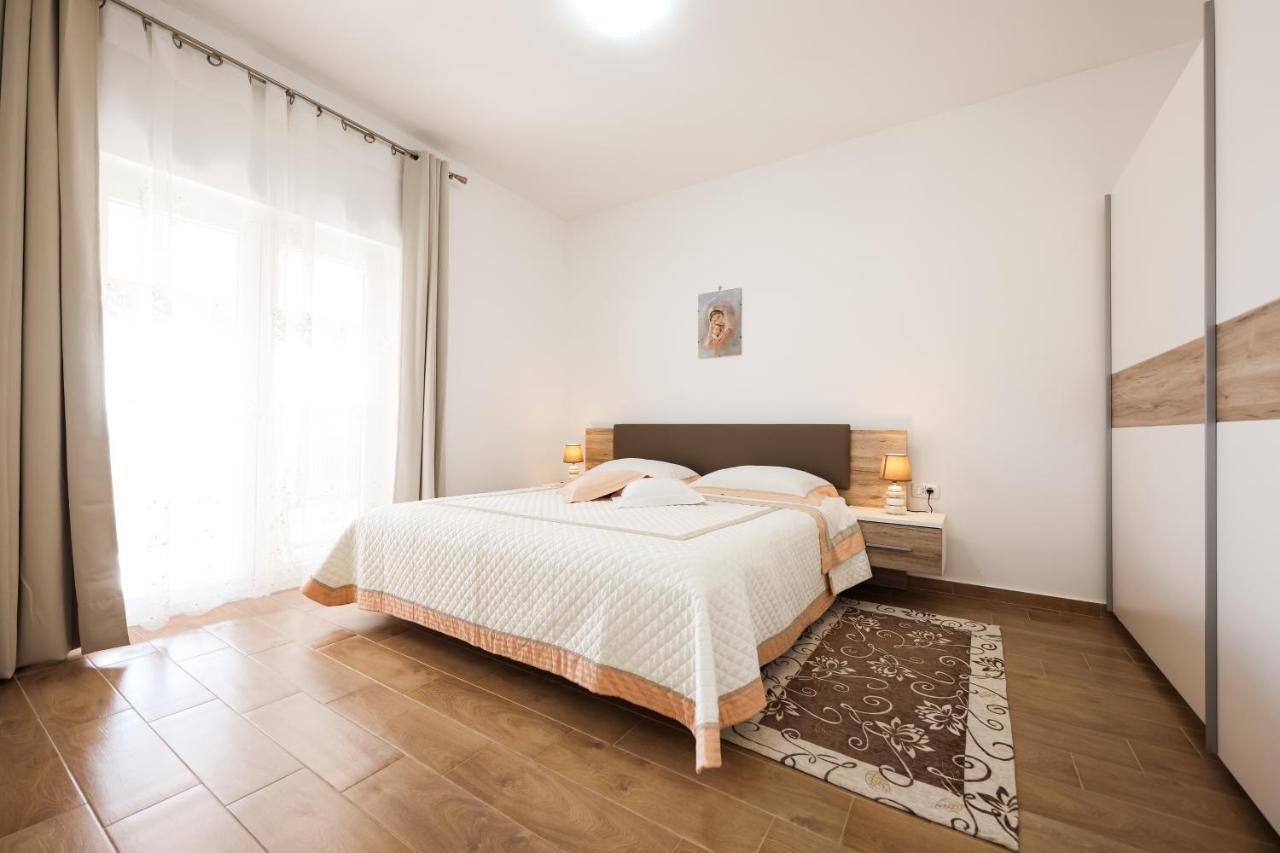 Villa De Rosa Zadar Extérieur photo